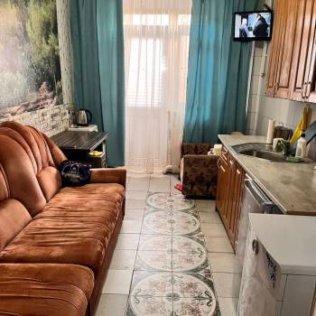 Продается 1-комнатная квартира, 44 м²