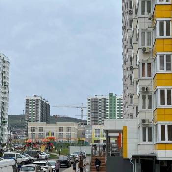 Продается 1-комнатная квартира, 38 м²