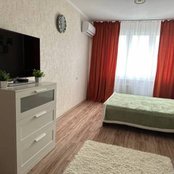Продается 1-комнатная квартира, 38 м²