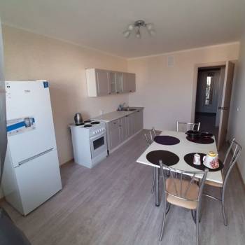 Сдается 2-х комнатная квартира, 64 м²