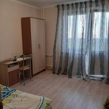 Сдается 2-х комнатная квартира, 64 м²