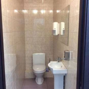 Сдается Нежилое помещение, 90 м²