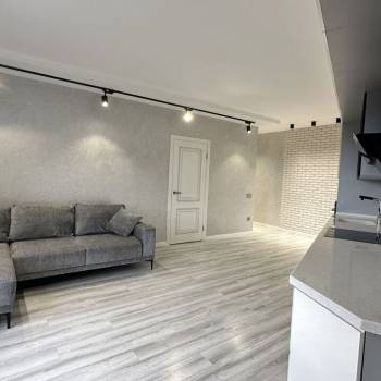 Продается 2-х комнатная квартира, 71,2 м²