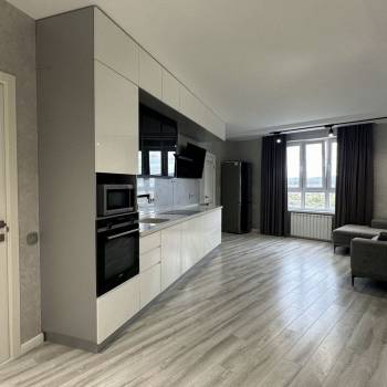 Продается 2-х комнатная квартира, 71,2 м²