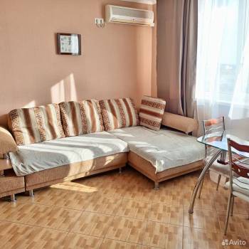 Сдается 2-х комнатная квартира, 80 м²
