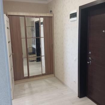 Продается 1-комнатная квартира, 40 м²