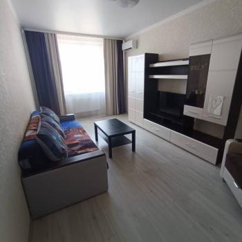 Продается 1-комнатная квартира, 40 м²