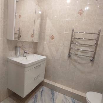 Продается 1-комнатная квартира, 52,3 м²