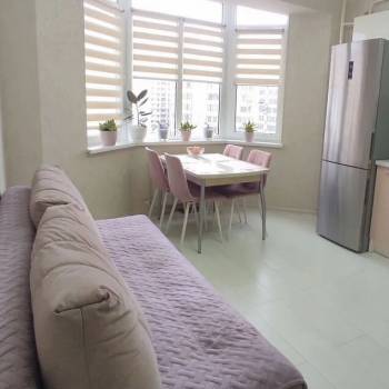 Продается 1-комнатная квартира, 52,3 м²