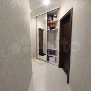 Продается 1-комнатная квартира, 52,3 м²