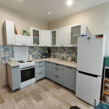 Продается 1-комнатная квартира, 48 м²