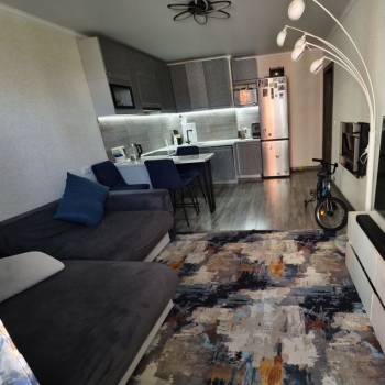 Продается 3-х комнатная квартира, 80,9 м²