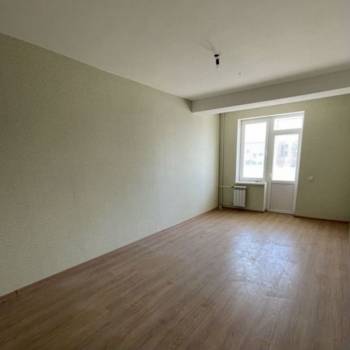Продается 1-комнатная квартира, 42,5 м²