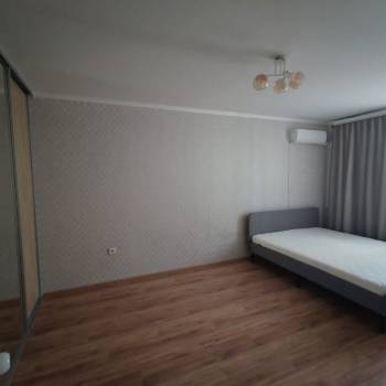 Сдается 1-комнатная квартира, 37,8 м²