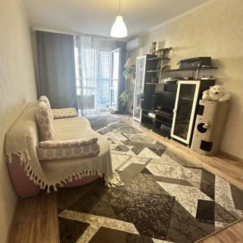 Продается 3-х комнатная квартира, 82 м²