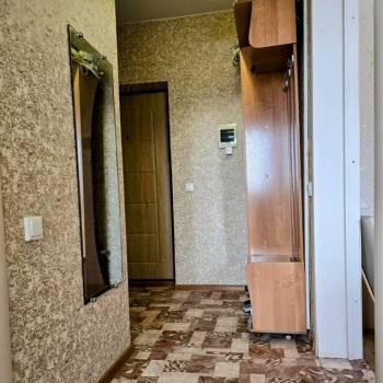 Продается 1-комнатная квартира, 35 м²
