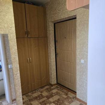 Продается 1-комнатная квартира, 35 м²