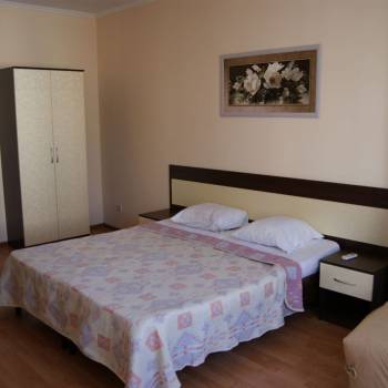 Сдается Дом, 200 м²