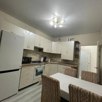 Сдается 2-х комнатная квартира, 55 м²