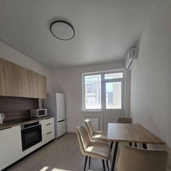 Сдается 2-х комнатная квартира, 58 м²