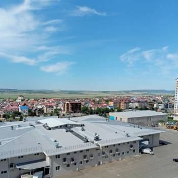 Сдается 2-х комнатная квартира, 61 м²