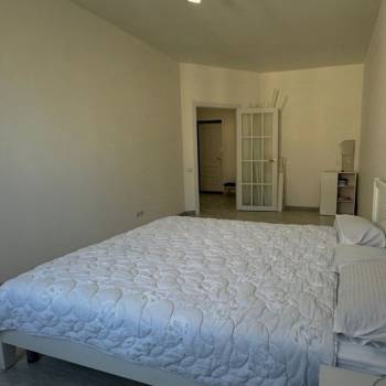Продается 1-комнатная квартира, 45 м²
