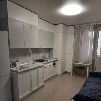Продается 1-комнатная квартира, 52,4 м²