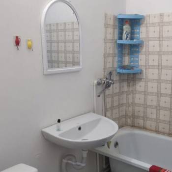 Продается 1-комнатная квартира, 45 м²
