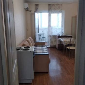 Продается 1-комнатная квартира, 45 м²