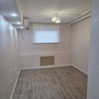 Сдается Нежилое помещение, 17,9 м²