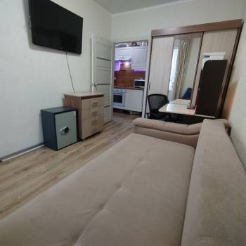 Продается 1-комнатная квартира, 36 м²