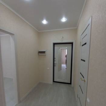 Продается 1-комнатная квартира, 38 м²