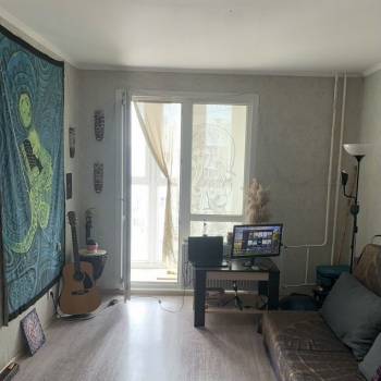 Продается 1-комнатная квартира, 35 м²