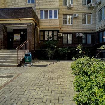Продается 1-комнатная квартира, 40 м²