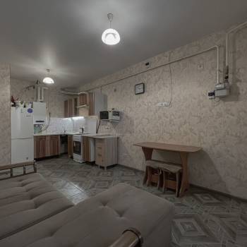 Продается 1-комнатная квартира, 40 м²