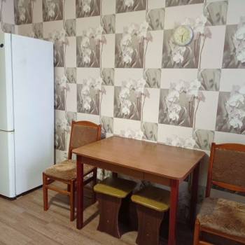 Сдается 1-комнатная квартира, 50 м²