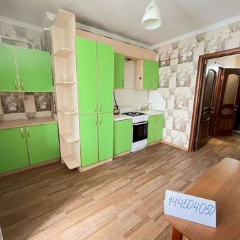 Сдается 1-комнатная квартира, 50 м²