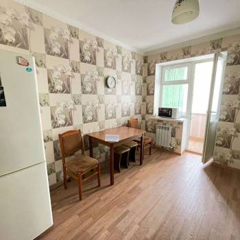 Сдается 1-комнатная квартира, 50 м²