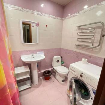 Сдается 1-комнатная квартира, 50 м²