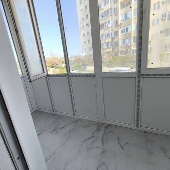 Продается 1-комнатная квартира, 42 м²