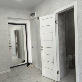 Продается 1-комнатная квартира, 42 м²