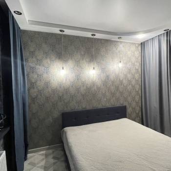 Продается 1-комнатная квартира, 48 м²