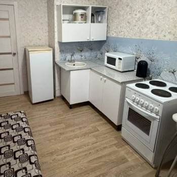 Сдается 1-комнатная квартира, 38 м²