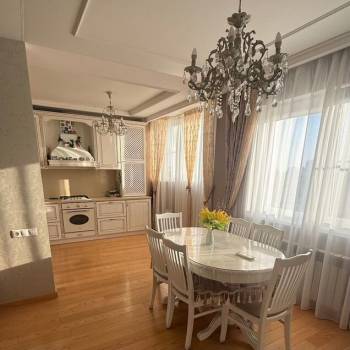Сдается 2-х комнатная квартира, 58 м²