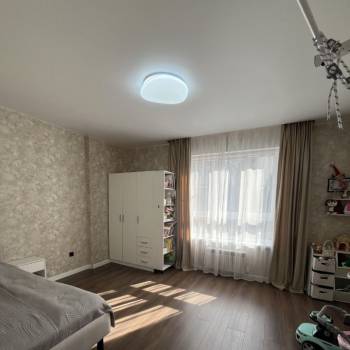 Продается 2-х комнатная квартира, 75 м²
