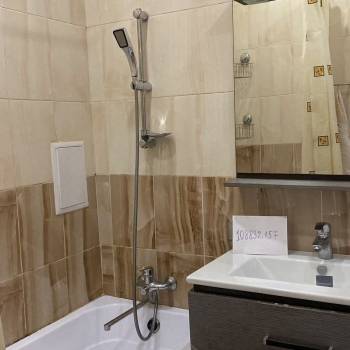 Продается 1-комнатная квартира, 38 м²