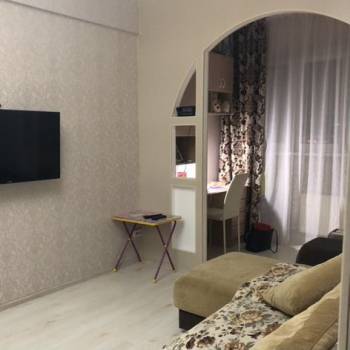 Продается 1-комнатная квартира, 38 м²