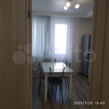 Продается 1-комнатная квартира, 45 м²