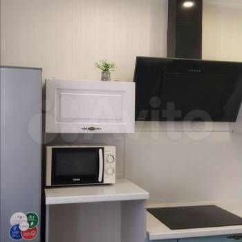 Продается 1-комнатная квартира, 45 м²