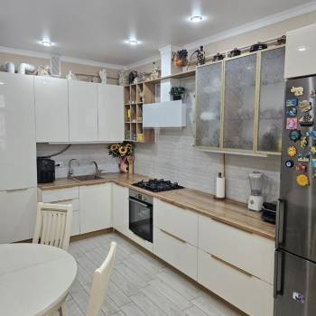 Продается 2-х комнатная квартира, 71,1 м²
